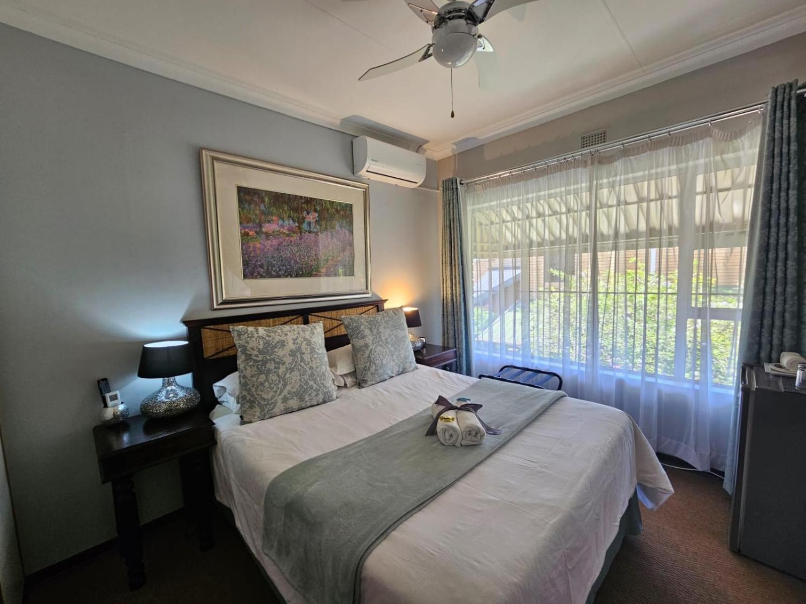 Hillton Manor Guest House ริชาร์ดสเบย์ ภายนอก รูปภาพ