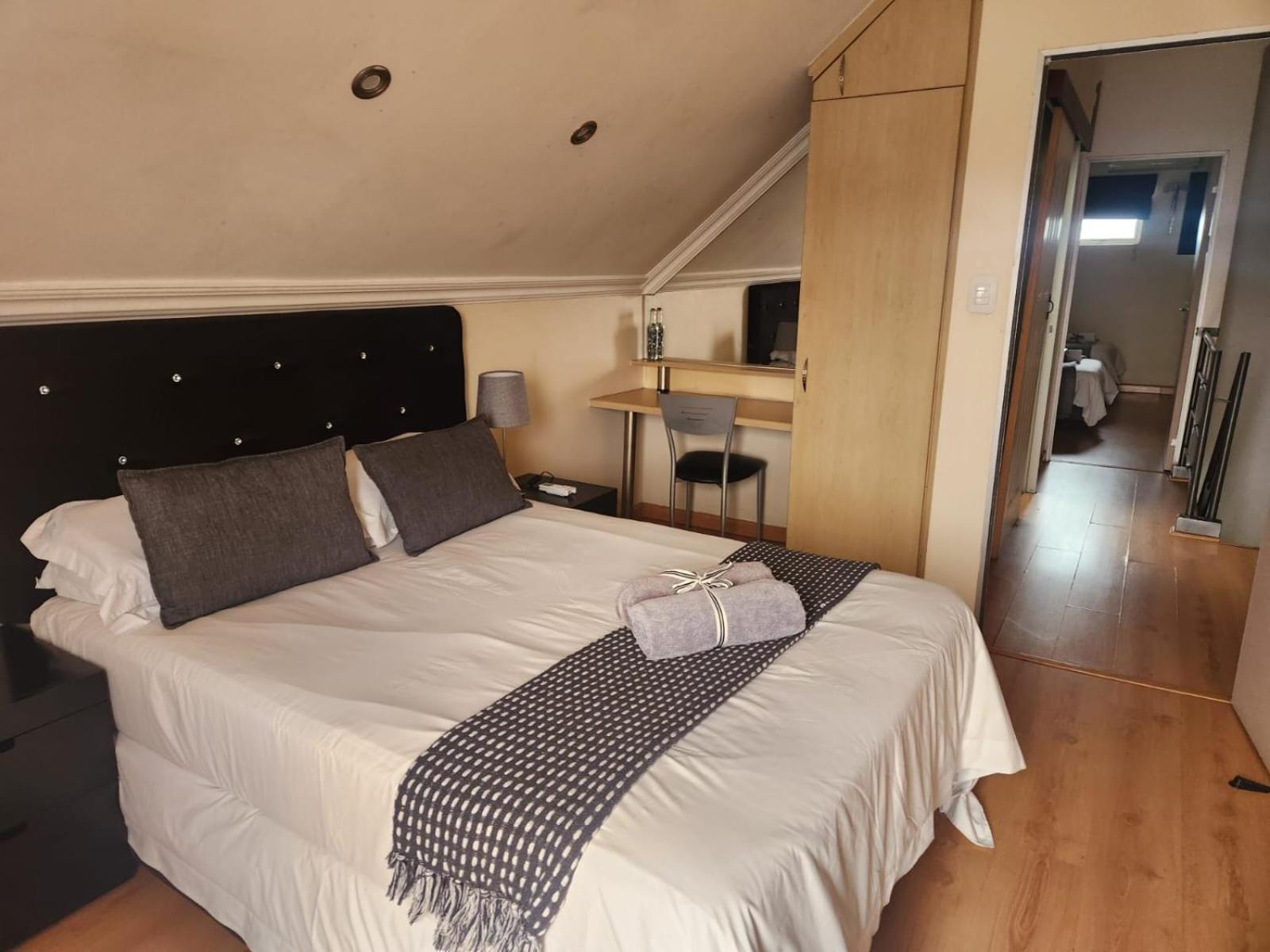 Hillton Manor Guest House ริชาร์ดสเบย์ ภายนอก รูปภาพ